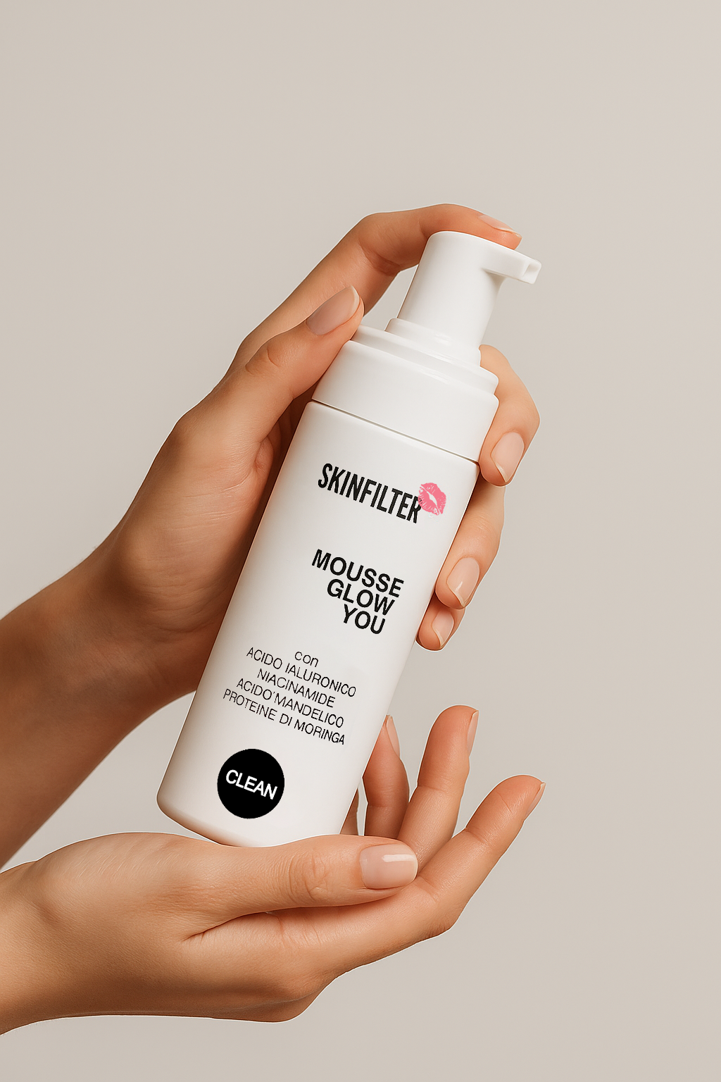 Mousse Detergente Purificante Viso con Acido Ialuronico, Niacinamide e Acido Mandelico