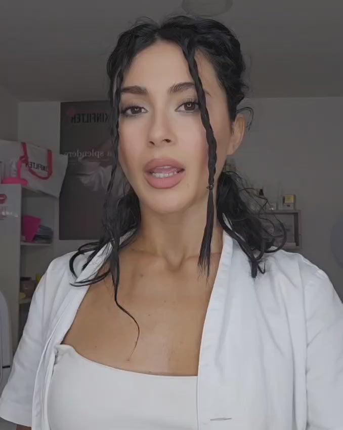 Carica il video: 